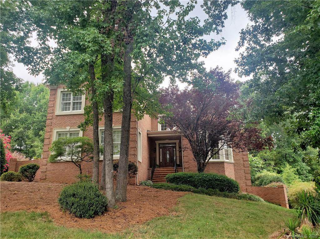 1114 Churchill Downs Drive - Photo 1