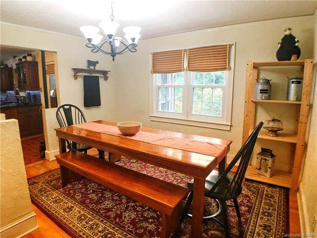 811 Oak Street - Photo 1