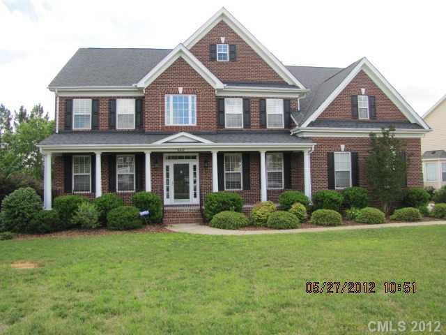 6812 Old Persimmon Drive, Mint Hill, NC 28227 (#2087406) :: High Performance Real Estate Advisors