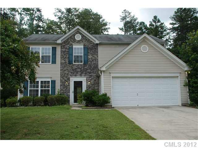 2023 Waters Trail Drive #95, Charlotte, NC 28216 (#2100313) :: High Performance Real Estate Advisors