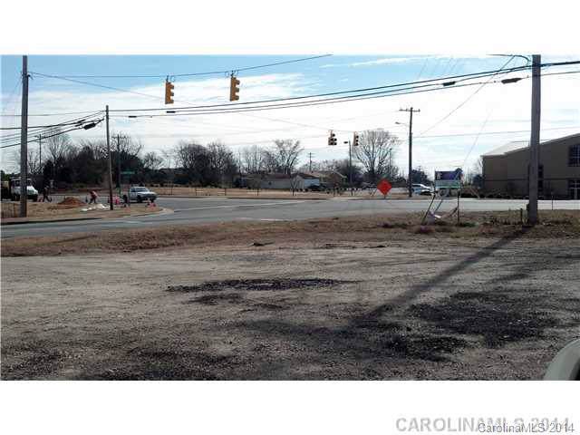 2461 Dale Earnhardt Boulevard - Photo 1