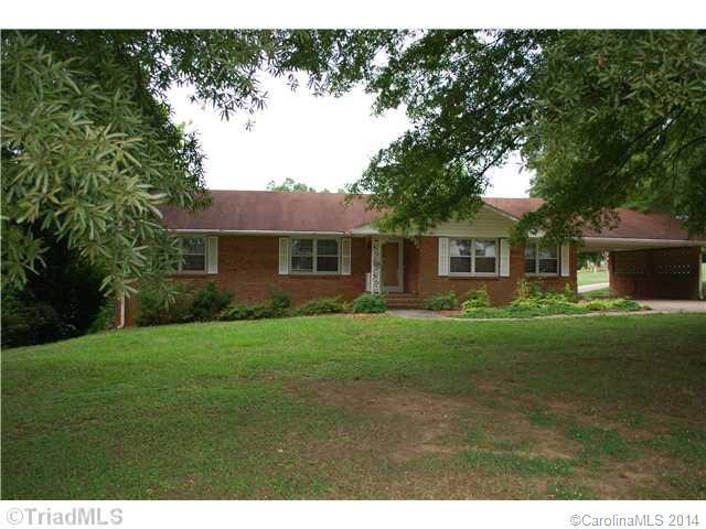 1827 601 Highway - Photo 1