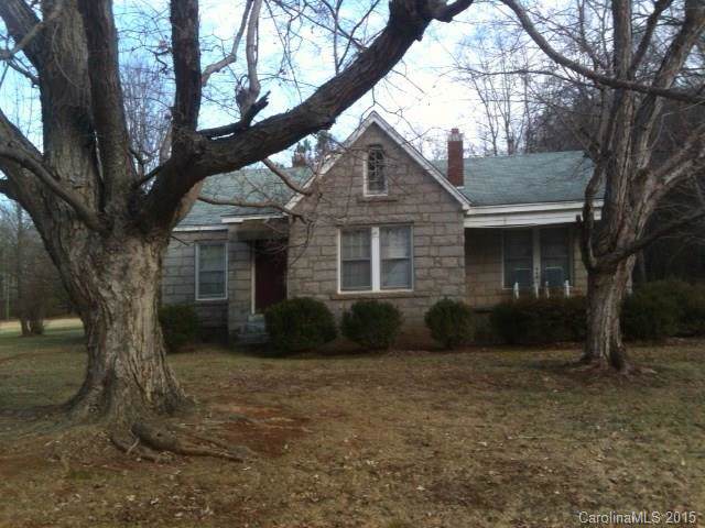 940 Salisbury Avenue - Photo 1