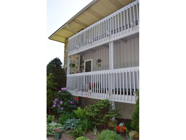 145 Fairway Lane - Photo 1