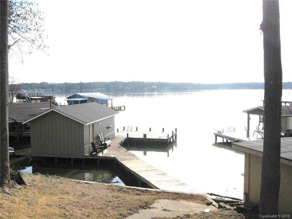 114 Clearview Point - Photo 1