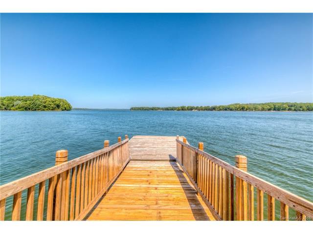 680 Fox Hollow Lane - Photo 1