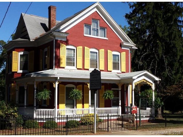 828 Monroe Street - Photo 1
