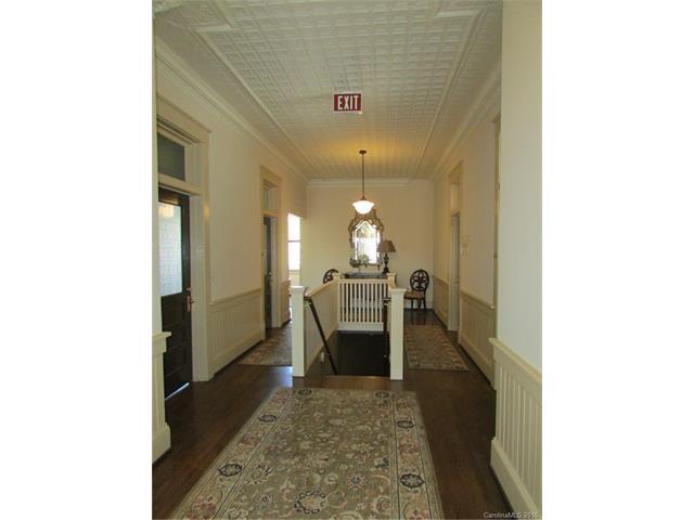 131 Innes Street - Photo 1