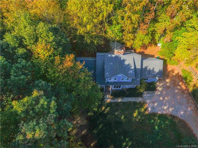 16522 Trace Chain Lane, Charlotte, NC 28278 (#3231051) :: Rinehart Realty