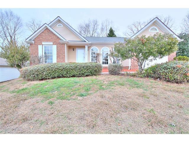 10408 Hyndman Court, Charlotte, NC 28214 (#3240360) :: Rinehart Realty