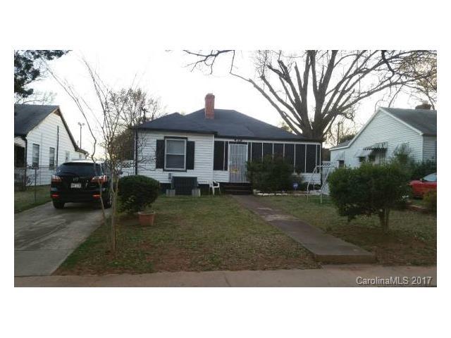 429 Plymouth Avenue - Photo 1