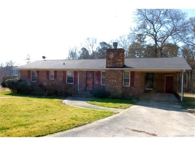 2669 Pineview Drive - Photo 1