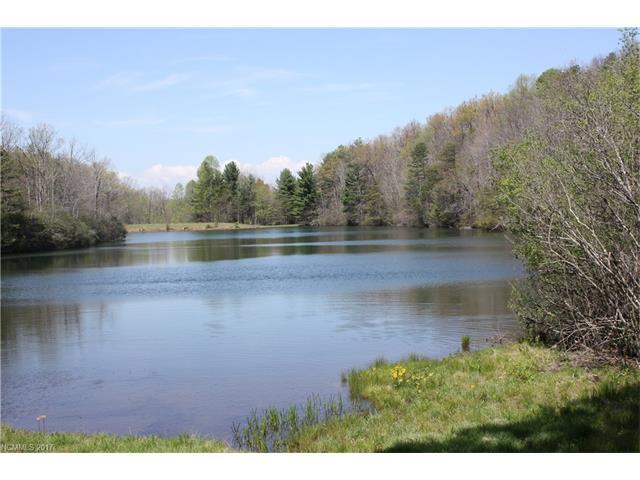 000 Lakeview Drive - Photo 1