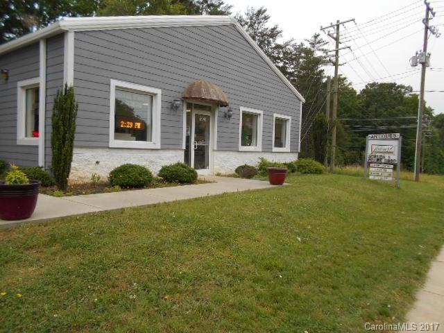 1303 Main Street - Photo 1