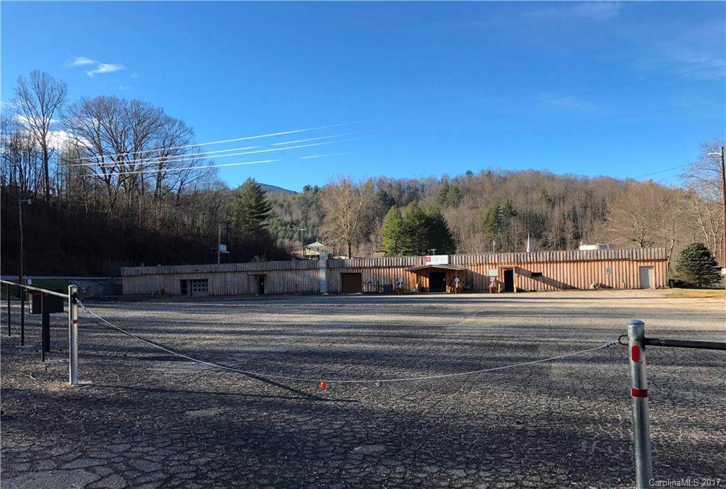 621 Micaville Loop - Photo 1