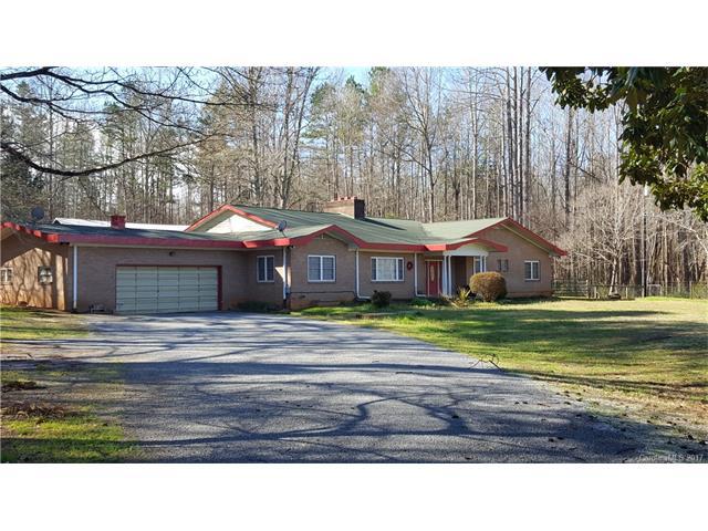 6115 Statesville Boulevard - Photo 1