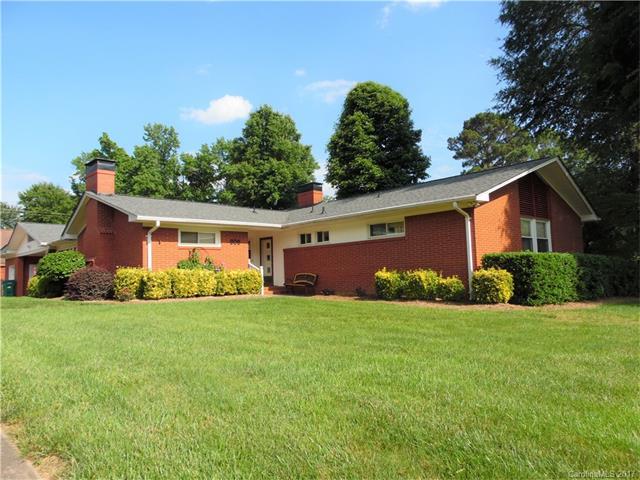 806 Smith Street - Photo 1