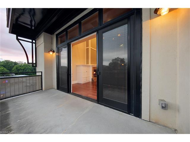 29 French Broad Street - Photo 1
