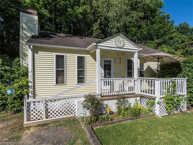 1207 Charlotte Highway - Photo 1