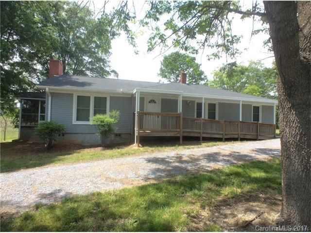 6213 Oakridge Road - Photo 1