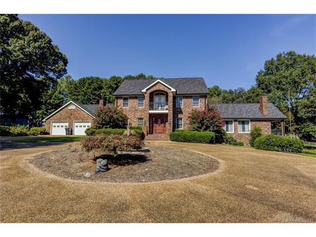 358 Baymount Drive - Photo 1
