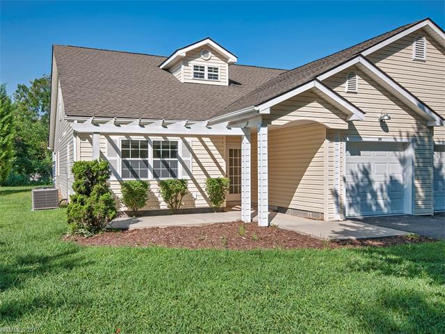 59 Summit Boulevard - Photo 1