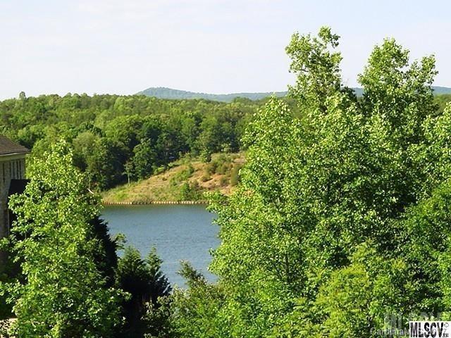 827 46th Ave Drive - Photo 1
