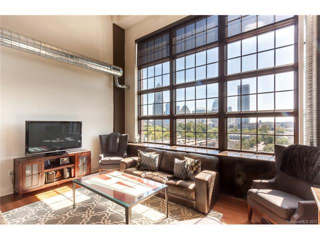 715 Graham Street - Photo 1