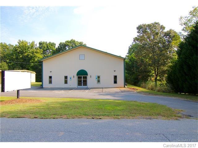 1005 Academy Street - Photo 1