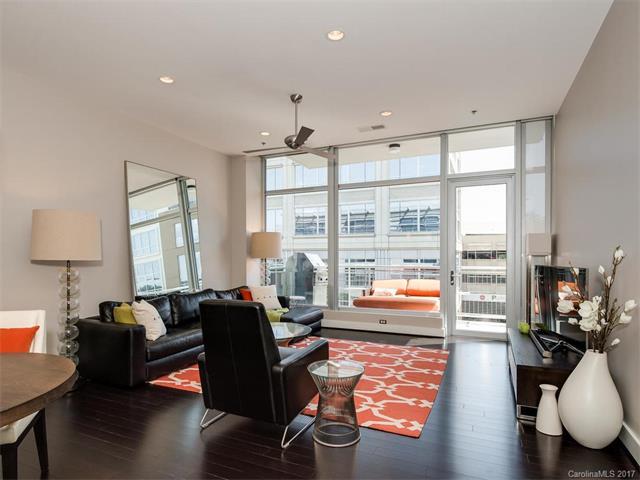 1100 Metropolitan Avenue - Photo 1