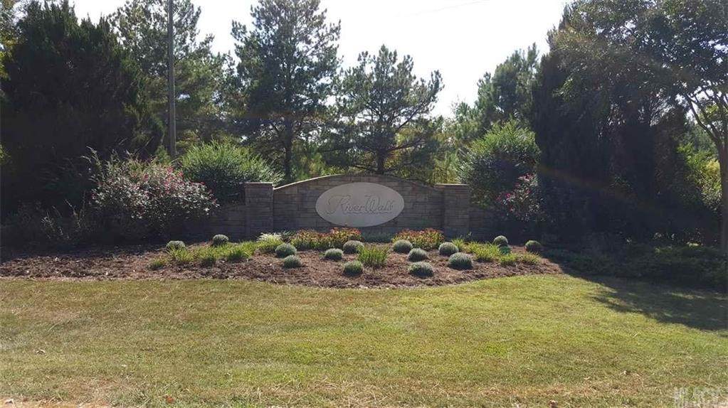 136 Oak Point Lane - Photo 1