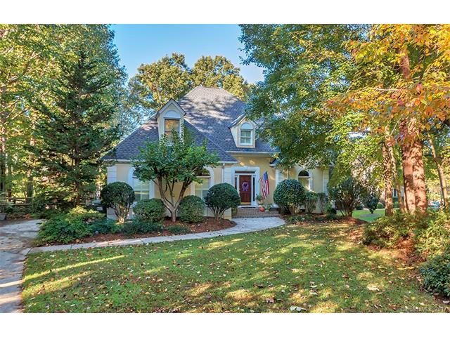 108 Emerald Drive - Photo 1
