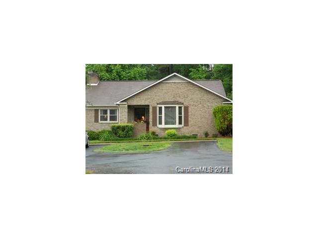 1300 Ravenwood Court - Photo 1