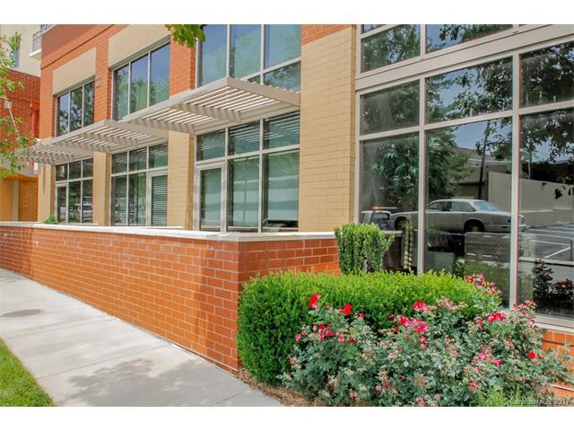 701 Royal Court - Photo 1