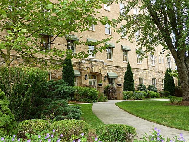 8 Village Lane - Photo 1