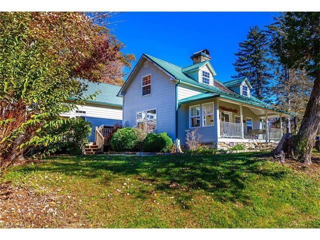 622 Johnny's Creek Road - Photo 1