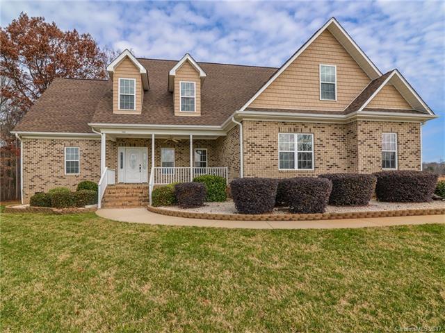1048 Paddock Circle - Photo 1