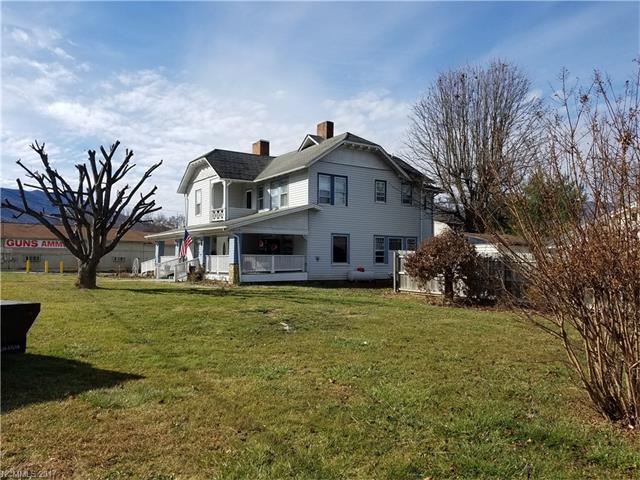 1534 Main Street - Photo 1