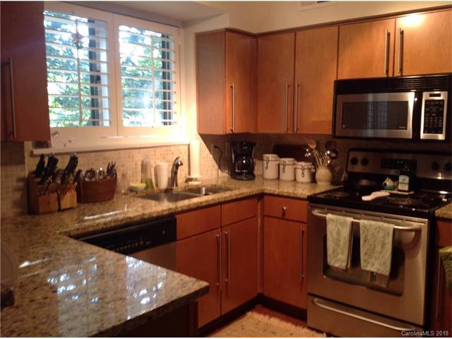 217 Dotger Avenue - Photo 1
