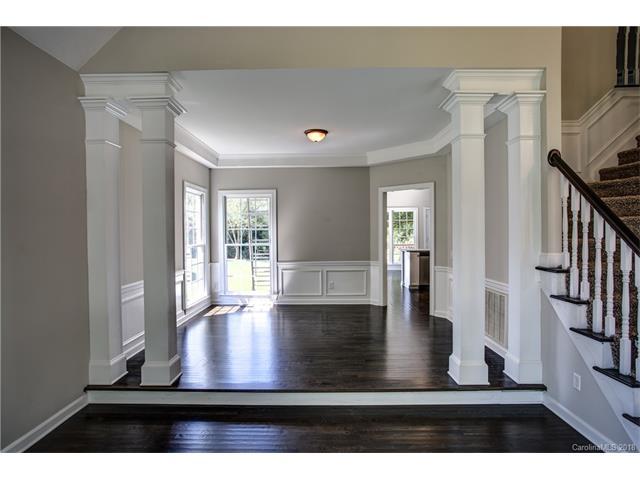 6213 Knightsgate Court - Photo 1