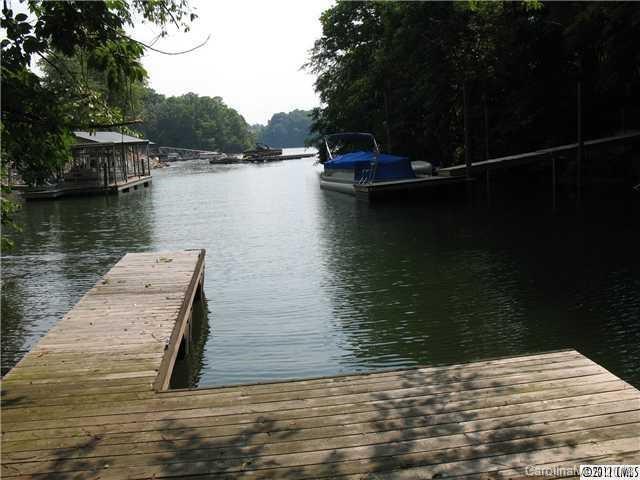 138 Tattersall Drive - Photo 1