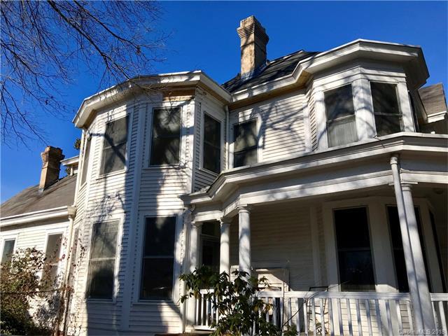 436 N Main Avenue - Photo 1