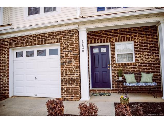2438 Redmayne Lane - Photo 1