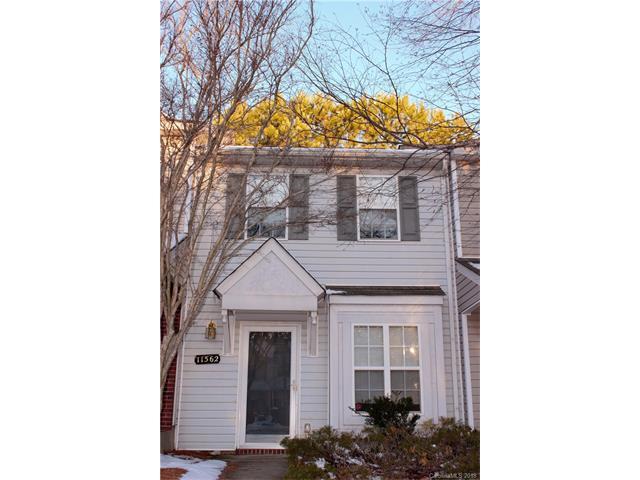 11562 Retriever Way - Photo 1