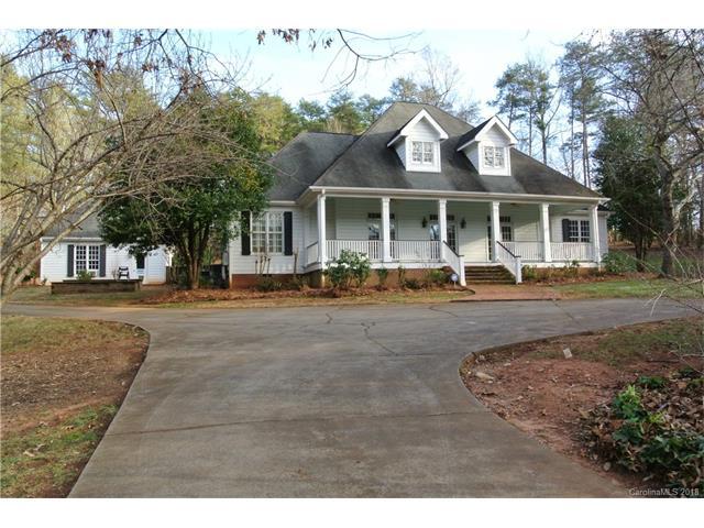 153 Briarwood Circle - Photo 1