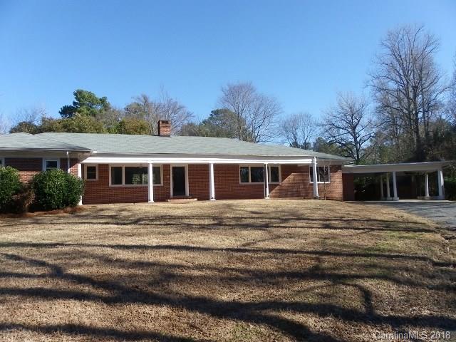 421 Lakeside Drive - Photo 1