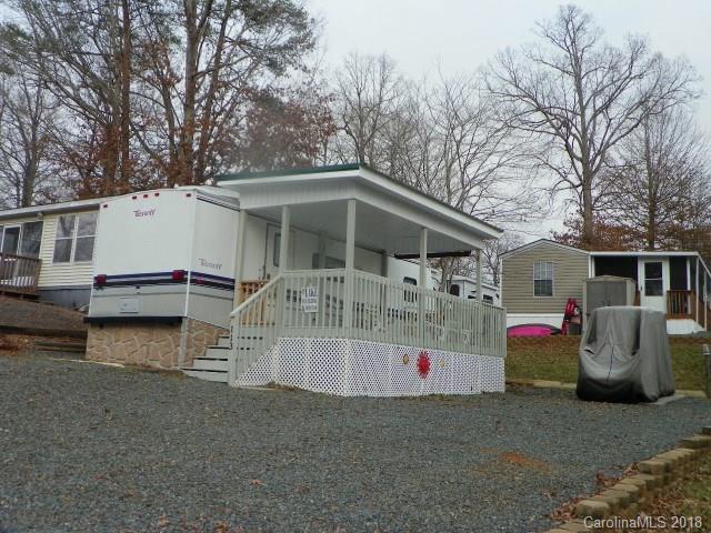 113 Pine Street - Photo 1