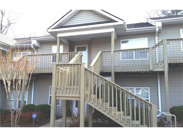 208 Carlyle Way - Photo 1