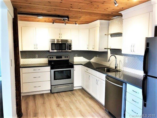 201 Hoskins Road - Photo 1