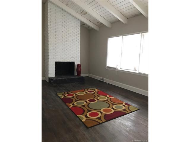 2520 Crescent Lane - Photo 1